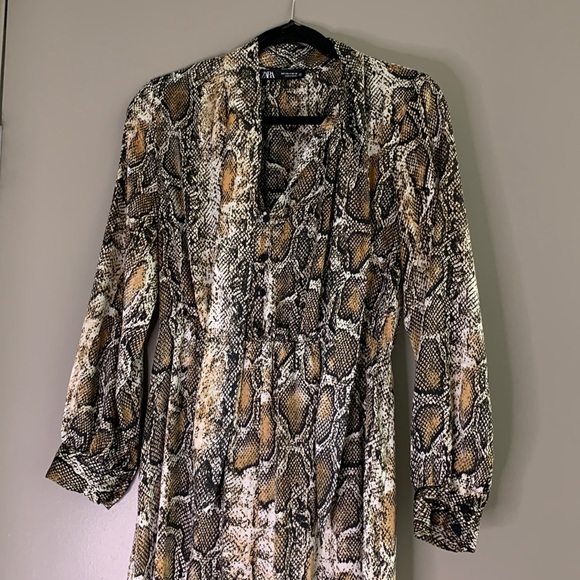 Snakeskin Print Dress - Picture 5 of 8